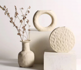 Ваза керамическая декоративная 8 * H13,7 * 16, 1 шт., бежевый 4630270/064943 на фото средняя купить в Минске – цена оптом и в розницу, характеристики | floradecor.by - фото